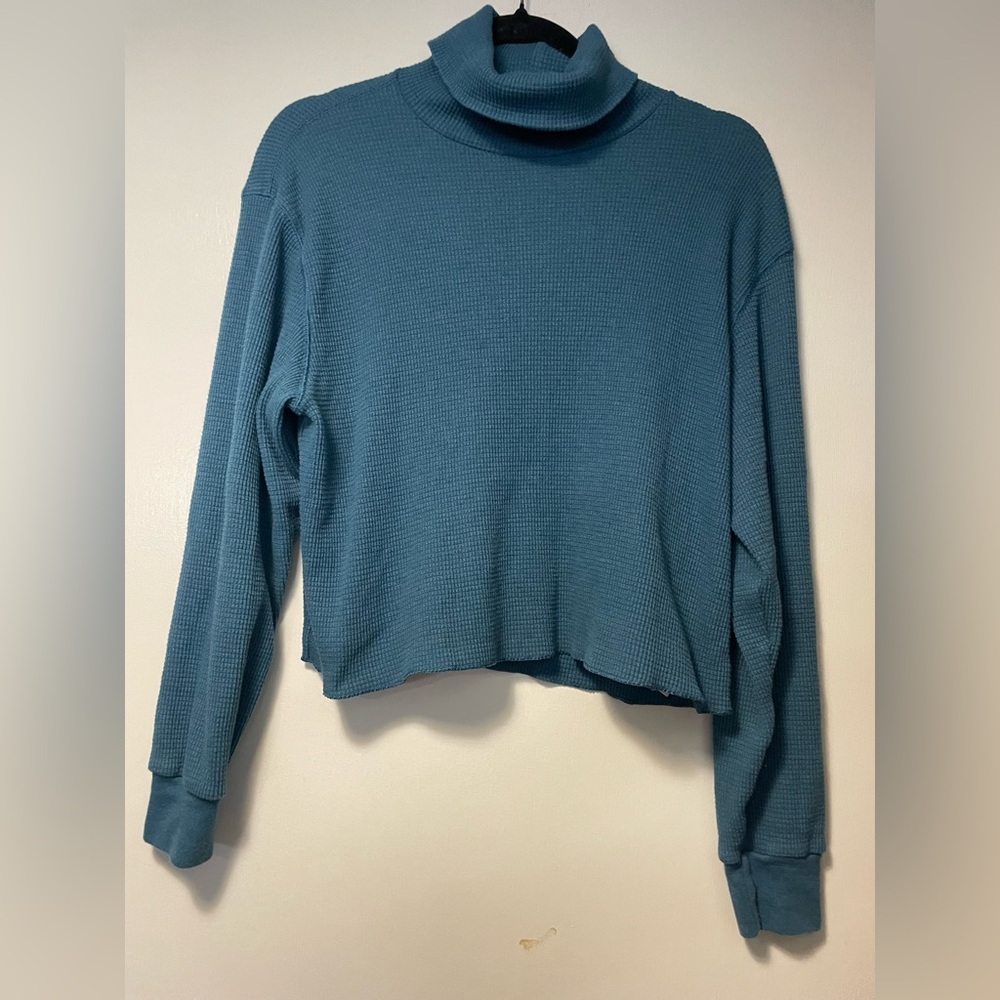 TNA Blue Turtleneck Waffle Knit Sweatshirt Cropped